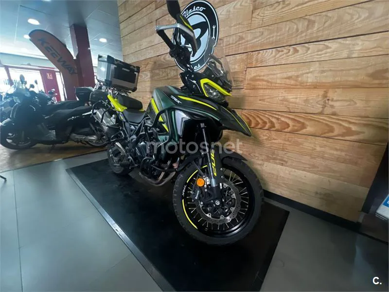 Benelli TRK 702 X – Vista 3