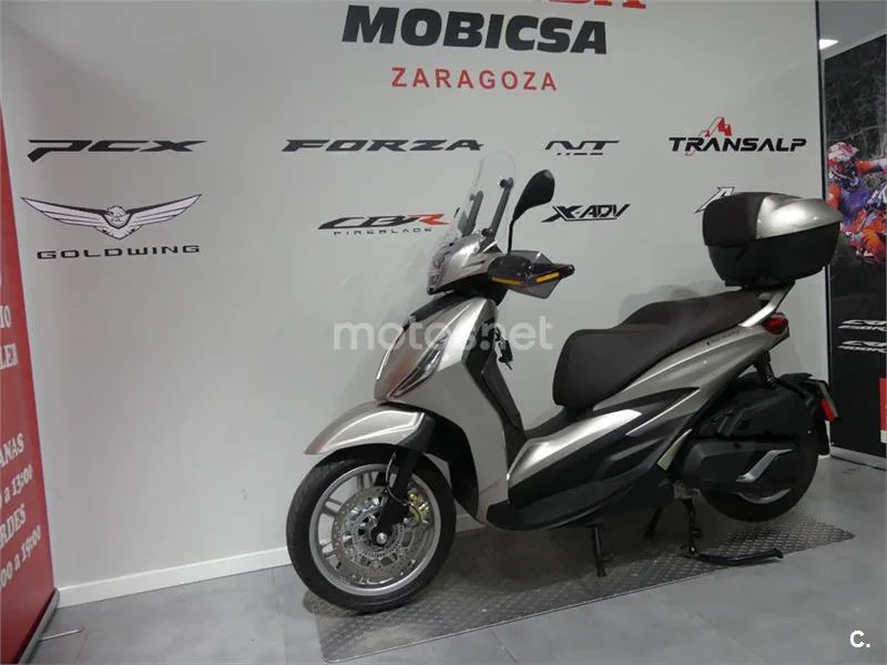 Piaggio Beverly – Vista 5