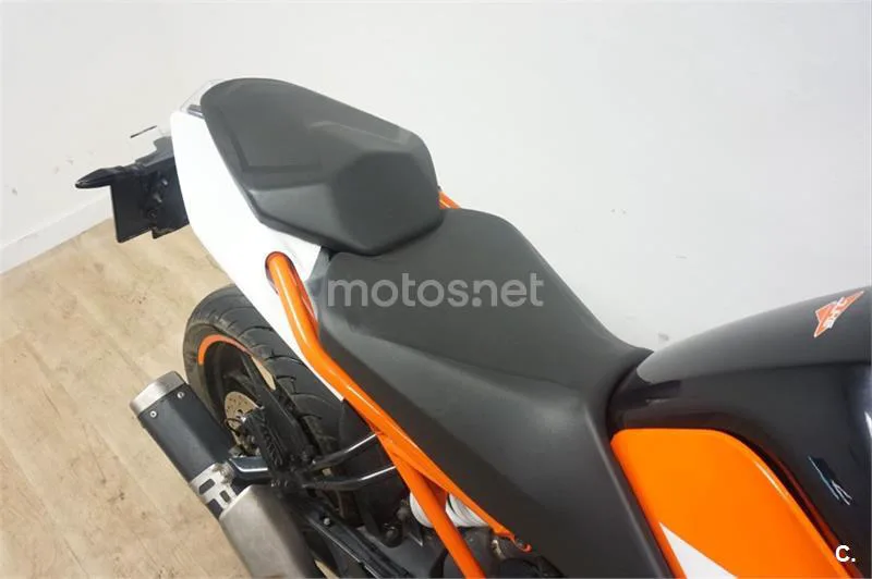 KTM 125 – Vista 4