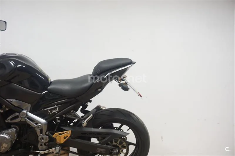 Kawasaki Z900 – Vista 3