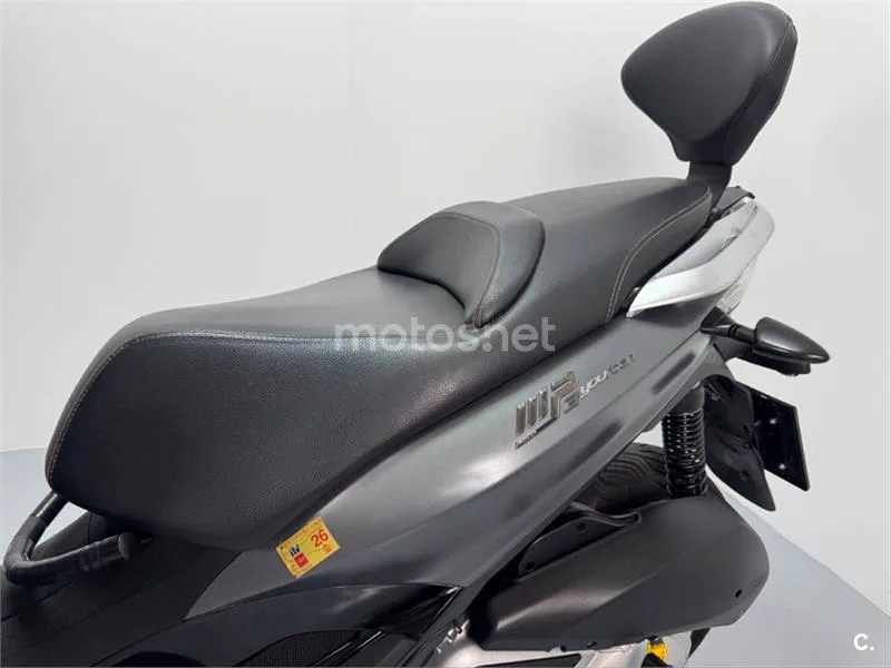 Piaggio MP3 Yourban 300 LT Sport – Vista 15