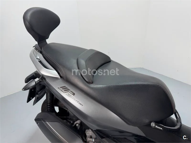 Piaggio MP3 Yourban 300 LT Sport – Vista 6