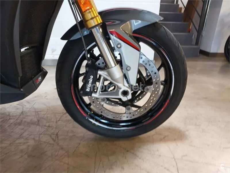 BMW S 1000 XR – Vista 24