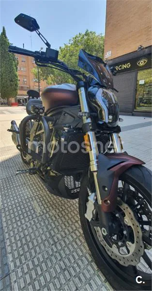 Benelli 502 C – Vista 3