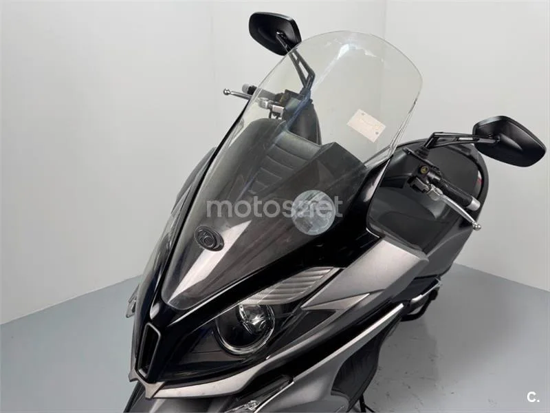 Kymco Super Dink 350 – Vista 12