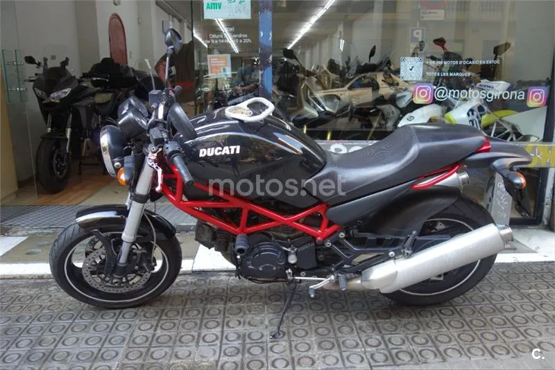 Ducati Monster 695 – Vista 9