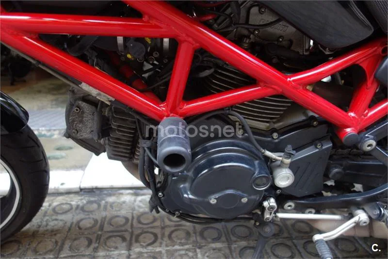 Ducati Monster 695 – Vista 10