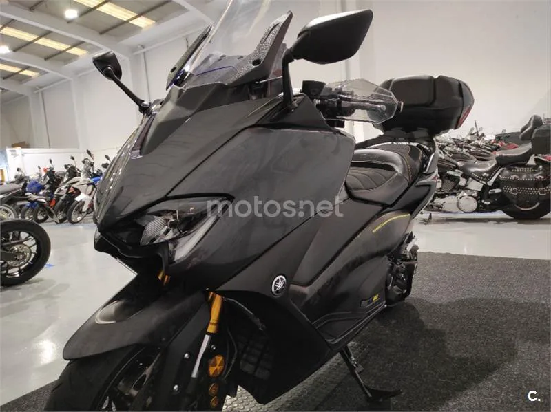Yamaha TMAX 560 – Vista 6