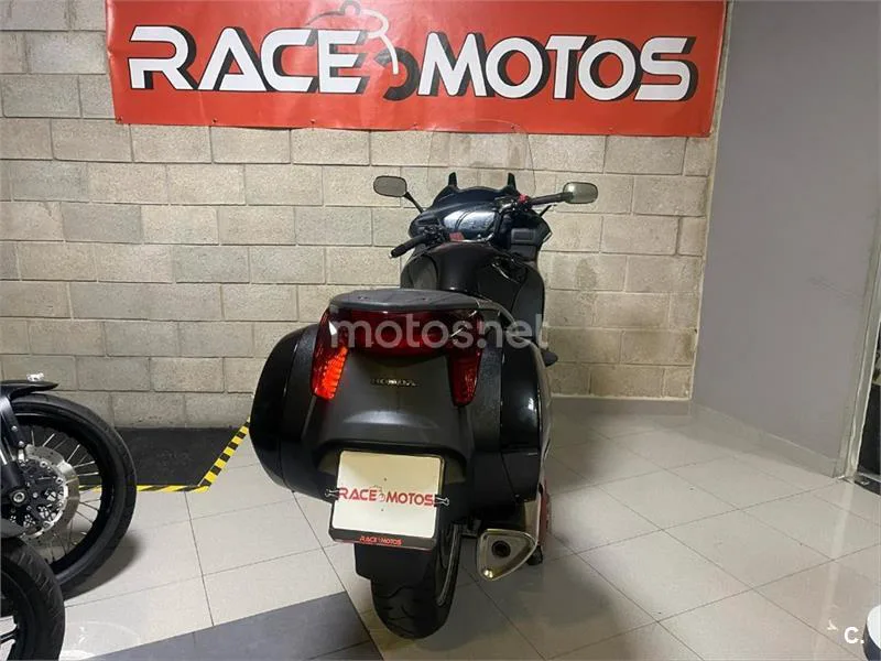 Honda NT 700 Deauville – Vista 8