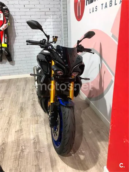 Yamaha MT-10 – Vista 10