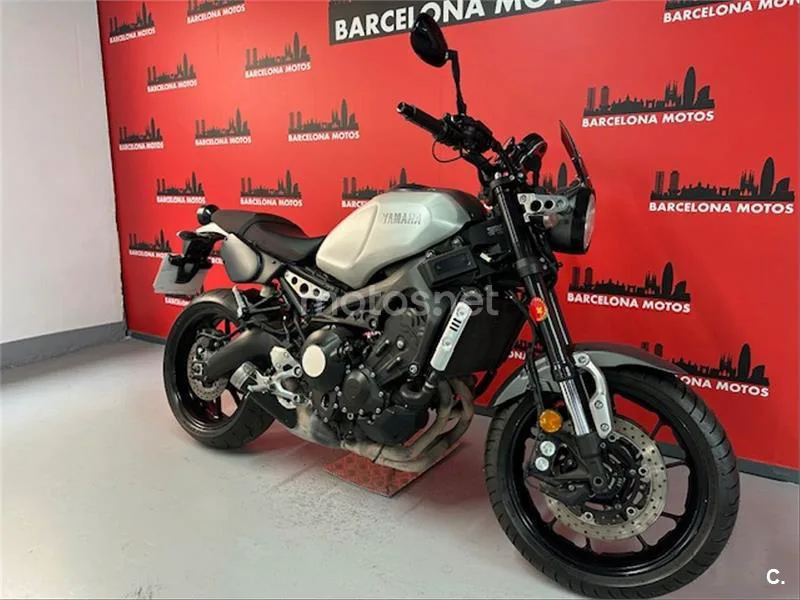 Yamaha XSR 900 – Vista 4