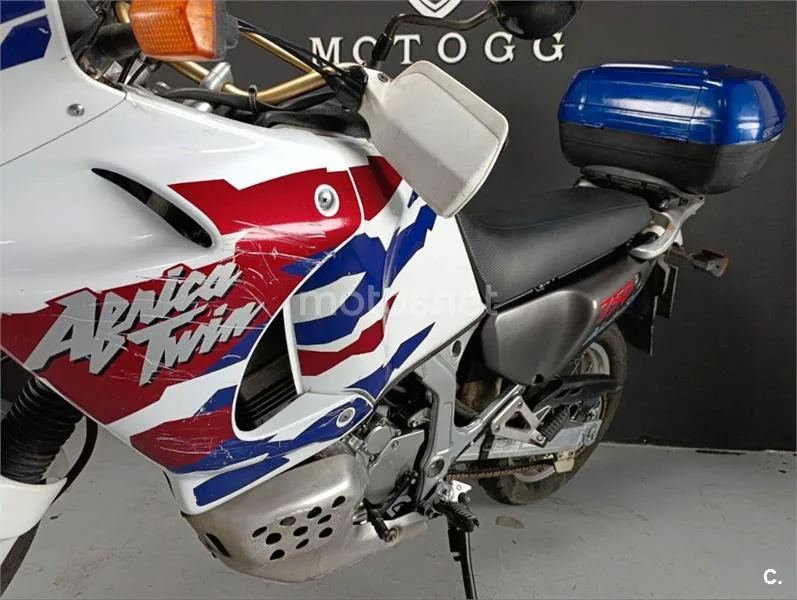 Honda XRV 750 Africa Twin – Vista 7