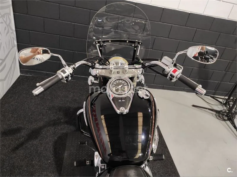 Suzuki VL 800 Intruder Volusia – Vista 7