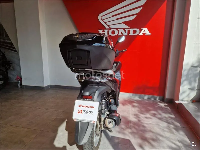Honda SH 125i – Vista 9