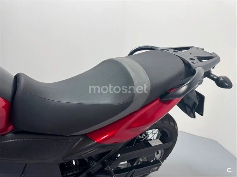 Suzuki V-Strom 650 XT – Vista 8