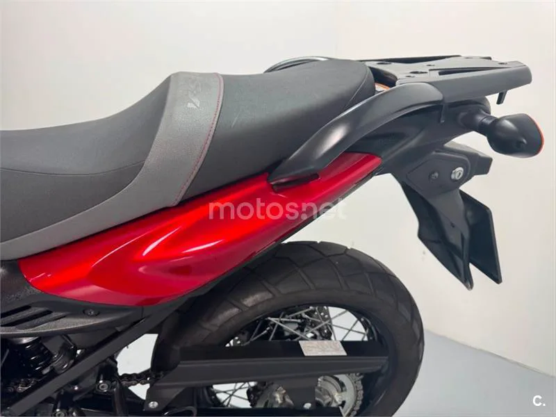 Suzuki V-Strom 650 XT – Vista 9