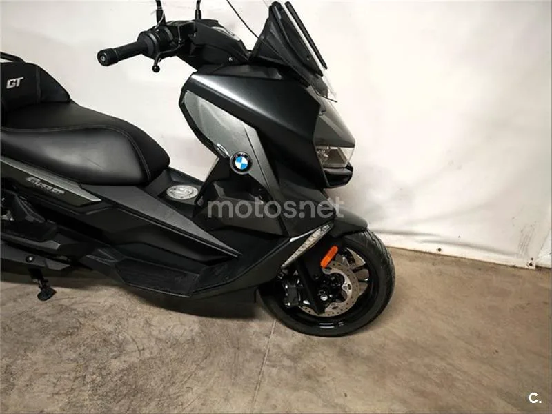 BMW C 400 GT – Vista 7
