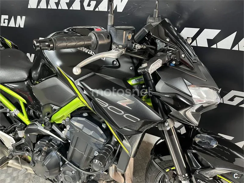 Kawasaki Z900 – Vista 7