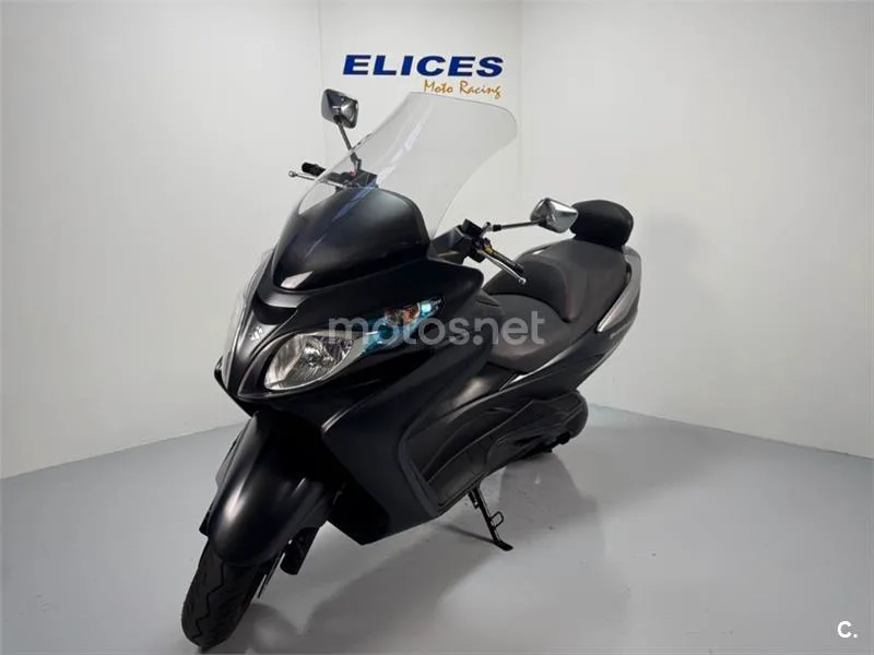 Suzuki Burgman 400 – Vista 3
