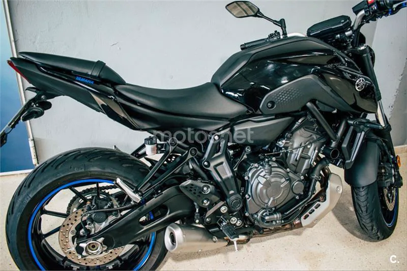 Yamaha MT-07 – Vista 9