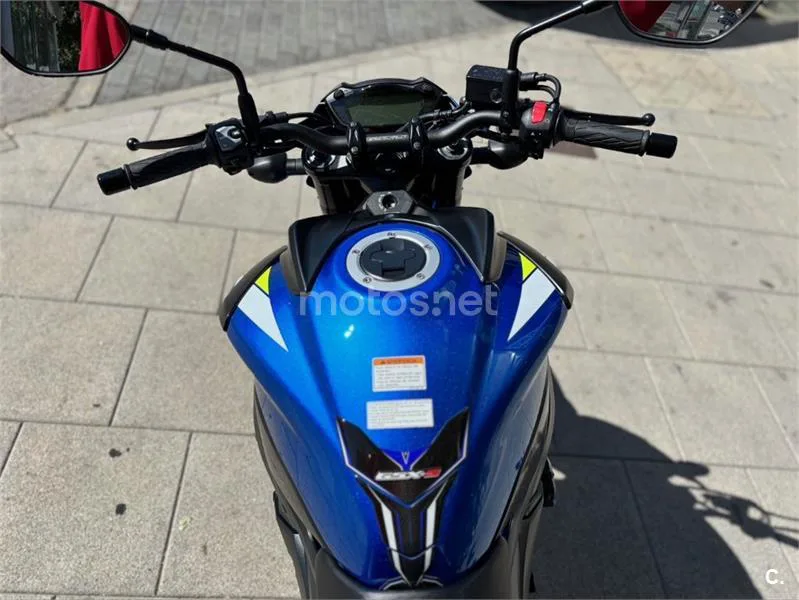 Suzuki GSX-S750 – Vista 14