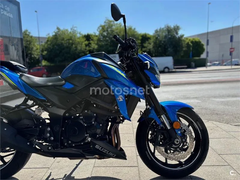 Suzuki GSX-S750 – Vista 8