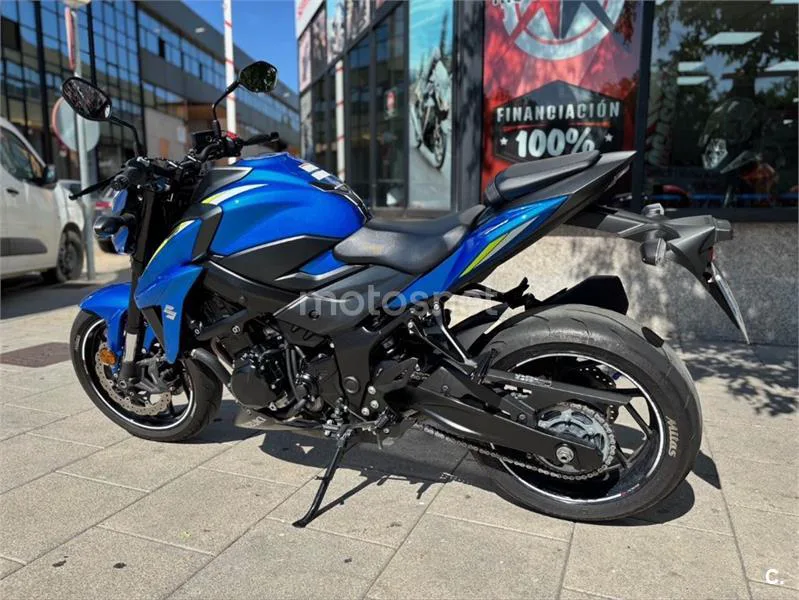 Suzuki GSX-S750 – Vista 10