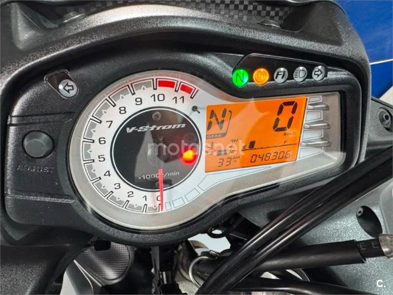 Suzuki V-Strom 650 – Vista 12