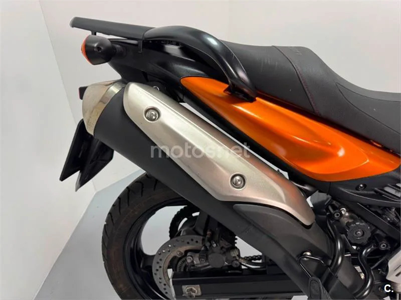 Suzuki V-Strom 650 – Vista 18