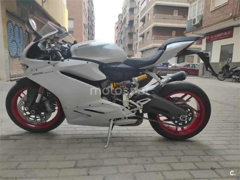 Ducati 959 Panigale – Vista 4