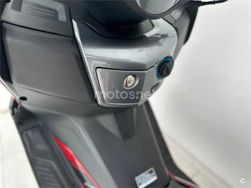 Daelim XQ2 300 – Vista 16