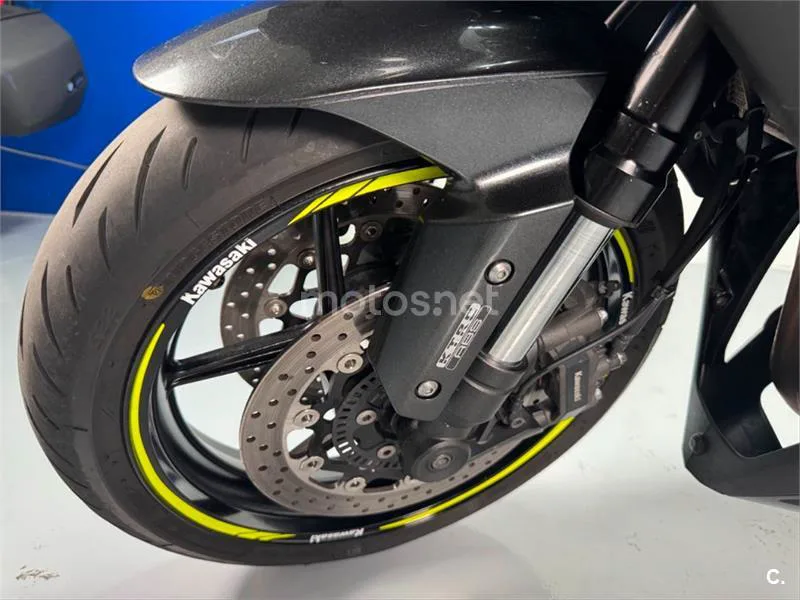 Kawasaki Z1000 SX – Vista 6
