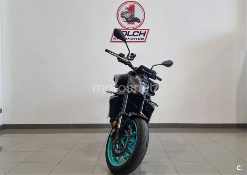 Yamaha MT-09 – Vista 3