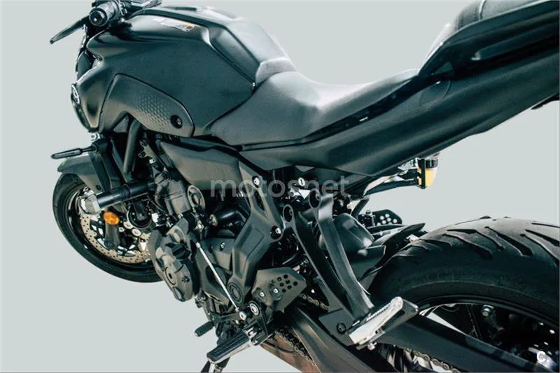 Yamaha MT-07 – Vista 6
