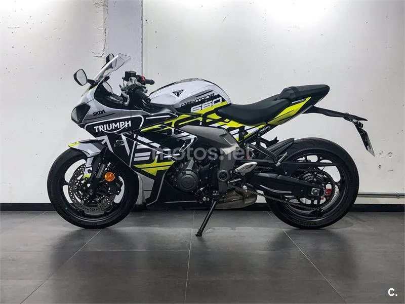 Triumph Daytona 660 8300 € 2025 Illes Balears - 1