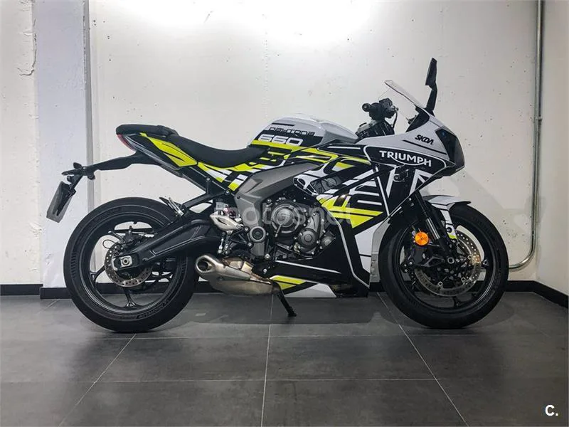 Triumph Daytona 660 8300 € 2025 Illes Balears - 2