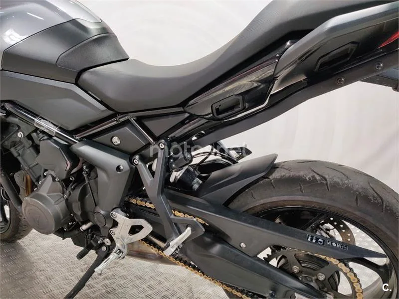 Triumph Tiger Sport 660 – Vista 14