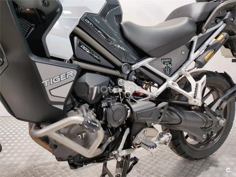 Triumph Tiger 1200 – Vista 13