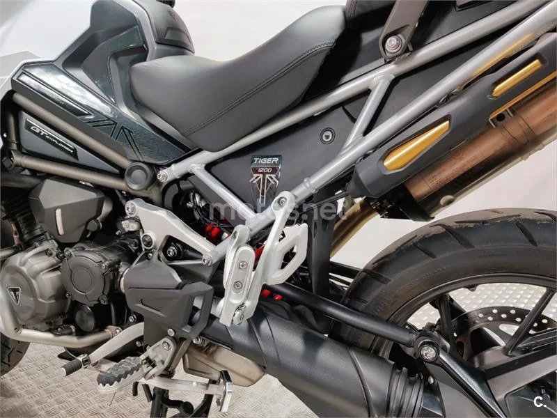 Triumph Tiger 1200 – Vista 14