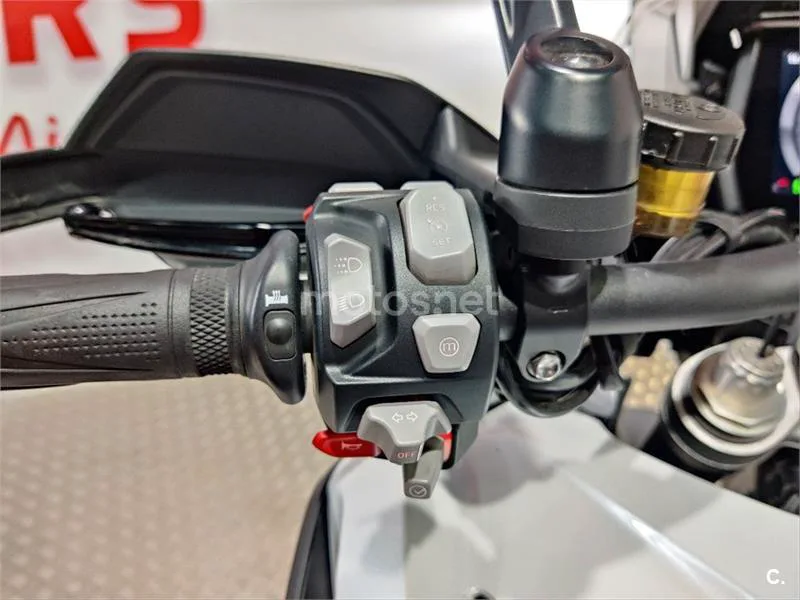Triumph Tiger 1200 – Vista 8