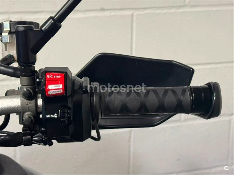Yamaha Tracer 9 – Vista 7