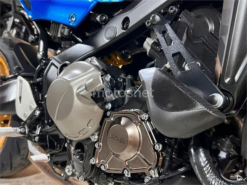 Yamaha XSR 900 – Vista 14