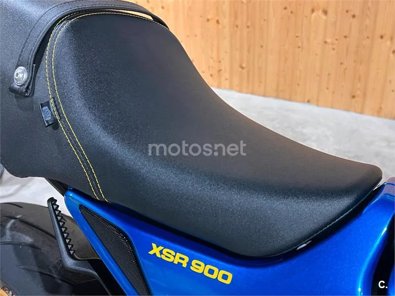 Yamaha XSR 900 – Vista 27