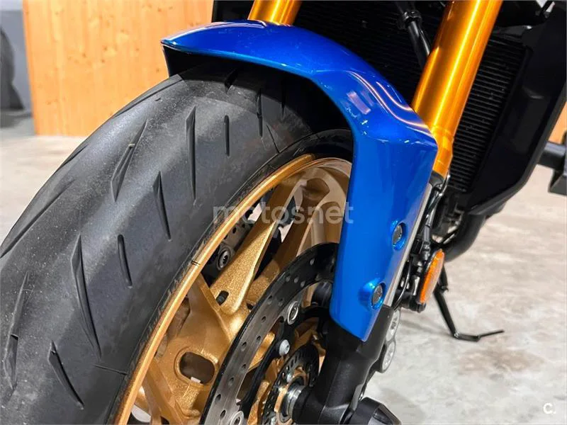 Yamaha XSR 900 – Vista 39