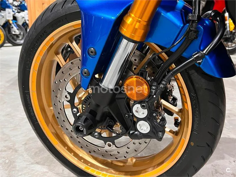 Yamaha XSR 900 – Vista 41