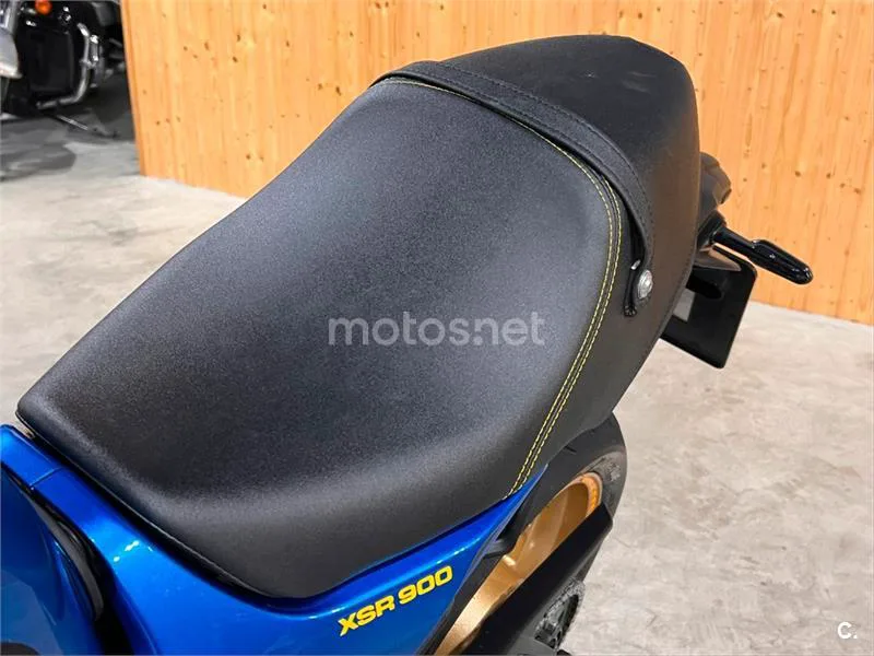 Yamaha XSR 900 – Vista 48