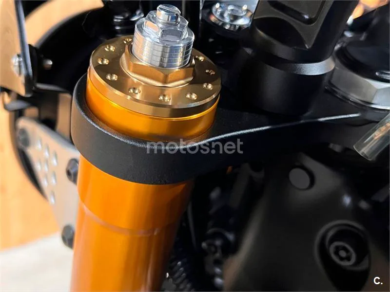 Yamaha XSR 900 – Vista 62