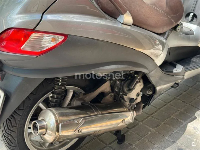 Piaggio MP3 500 Touring – Vista 12