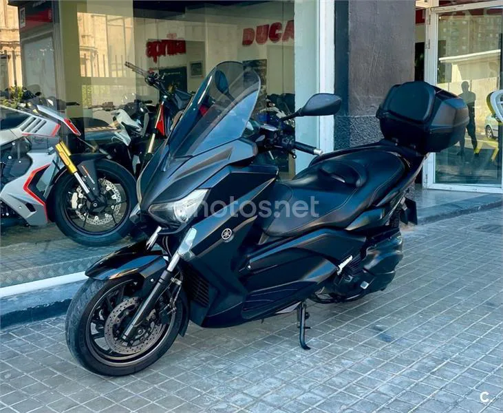 Yamaha XMAX 400 – Vista 3
