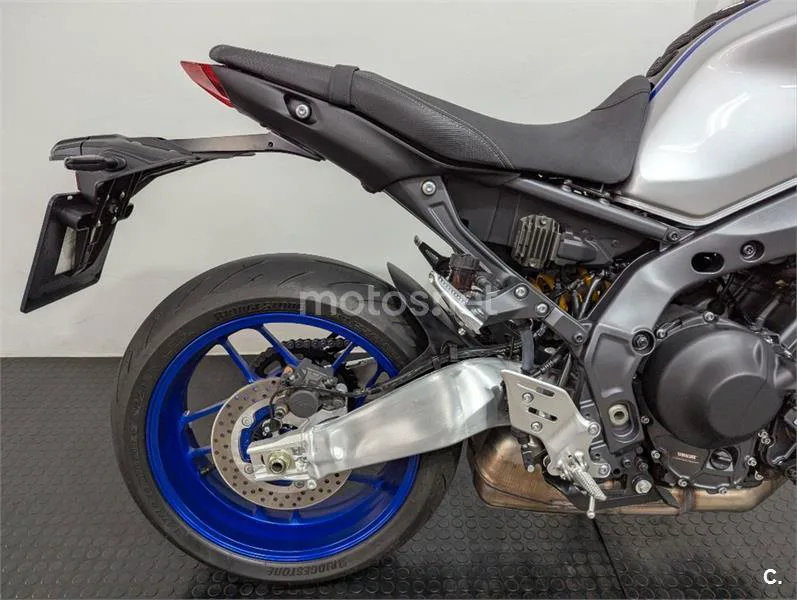 Yamaha MT-09 – Vista 8